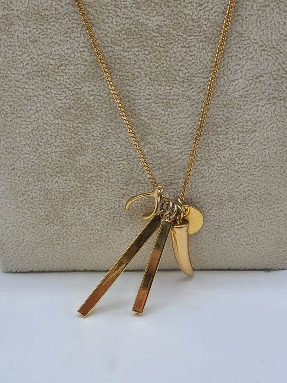 J Crew Gold Tone Charm Necklace Like New - Picture 10 of 11